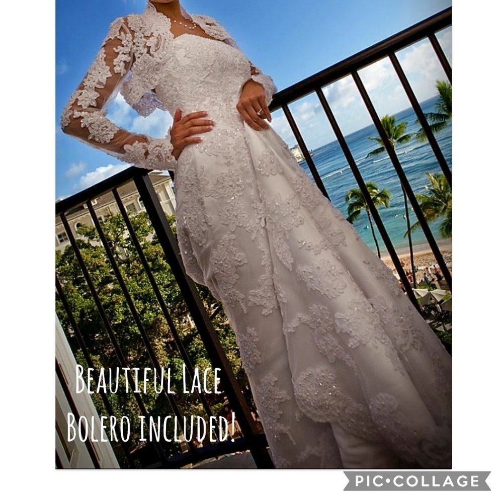 Oleg Cassini Mermaid/Trumpet Lace Wedding Gown - Picture 5 of 6